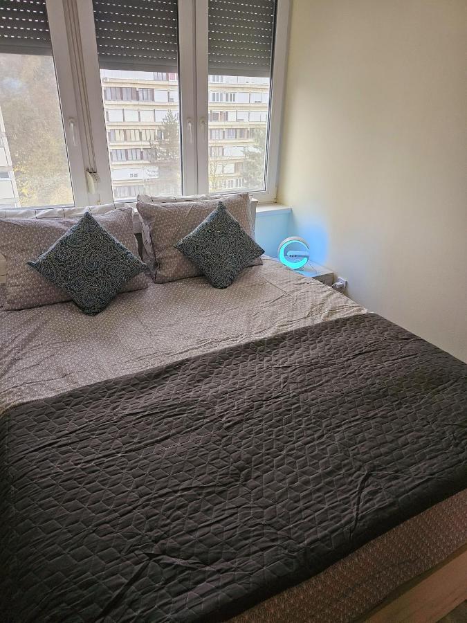 Urban Loft Apartment Salgótarján Bagian luar foto